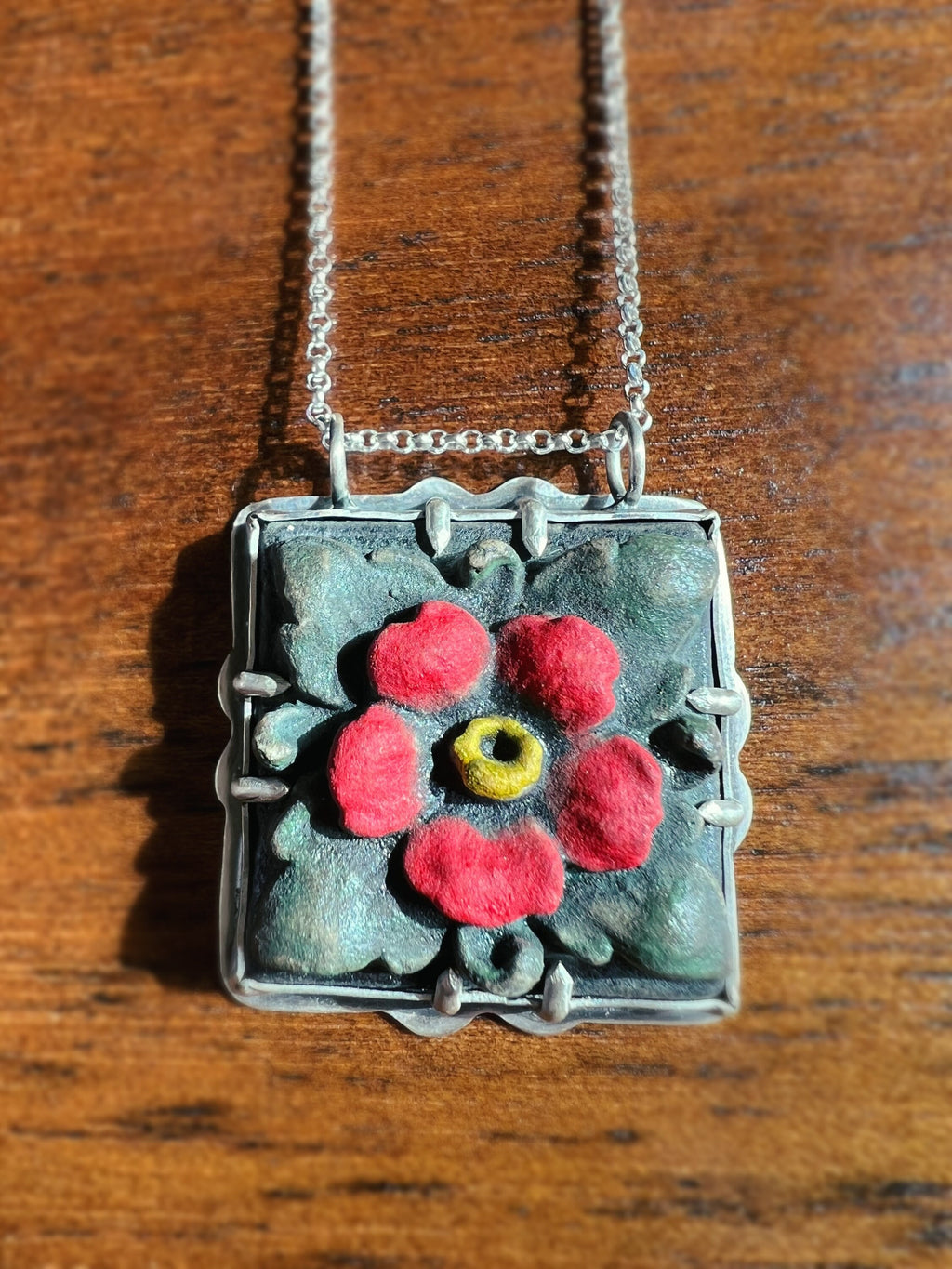 Peregrina Flower Tile Necklace Pendant in collaboration with Alexis Ellison