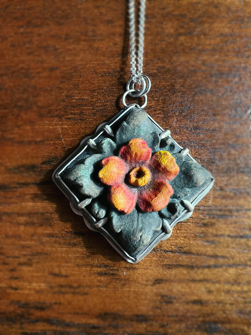 Peregrina Flower Tile Necklace Pendant in collaboration with Alexis Ellison